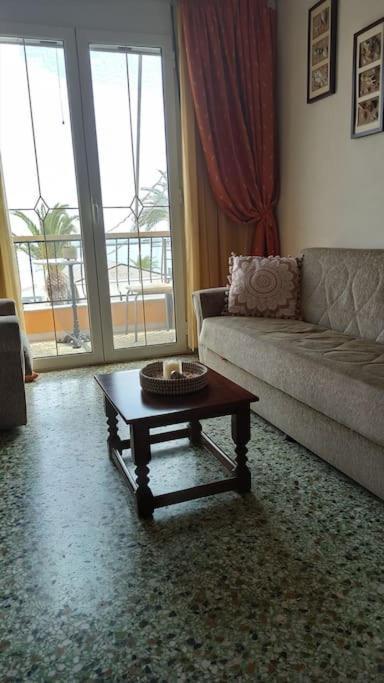 Seashell Apartment Sea View, Castle View 200Metres From The Beach Sitia  Bagian luar foto